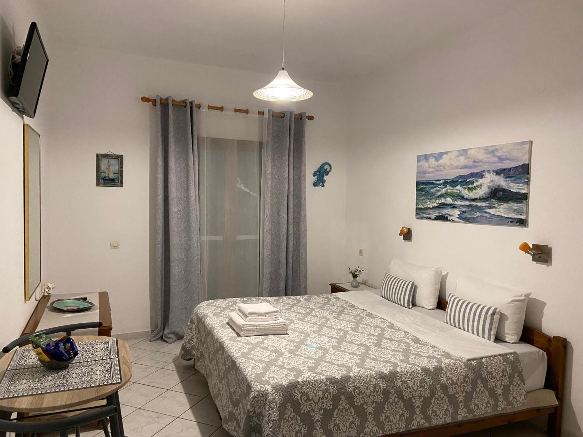 Floros Apartments Agios Stefanos Avliotes  Luaran gambar