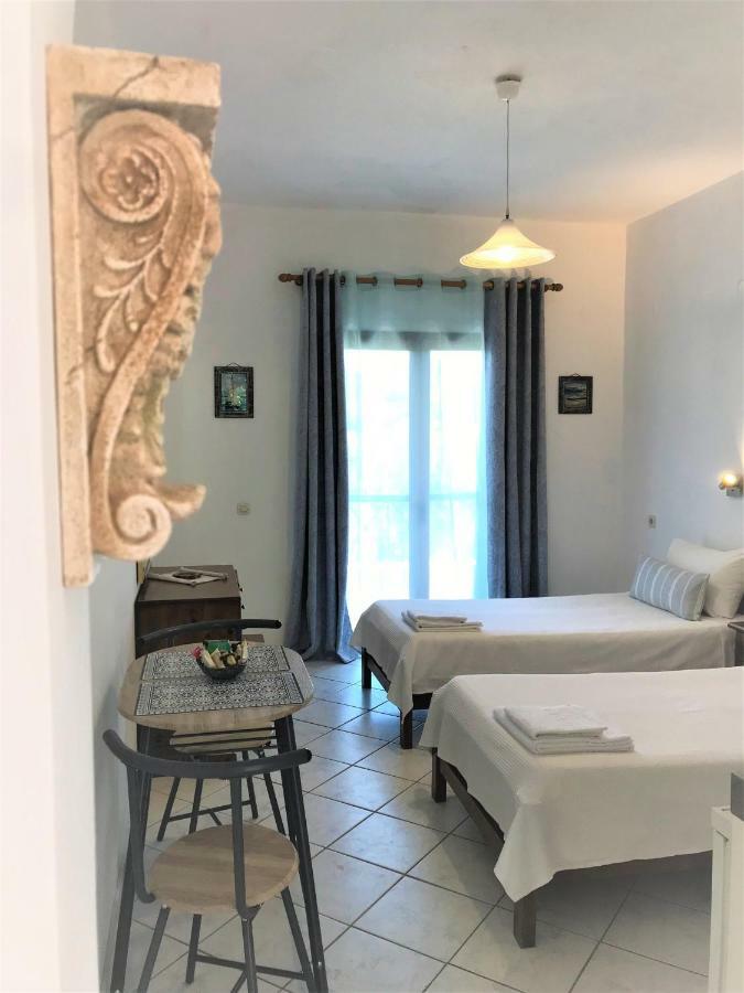 Floros Apartments Agios Stefanos Avliotes  Luaran gambar